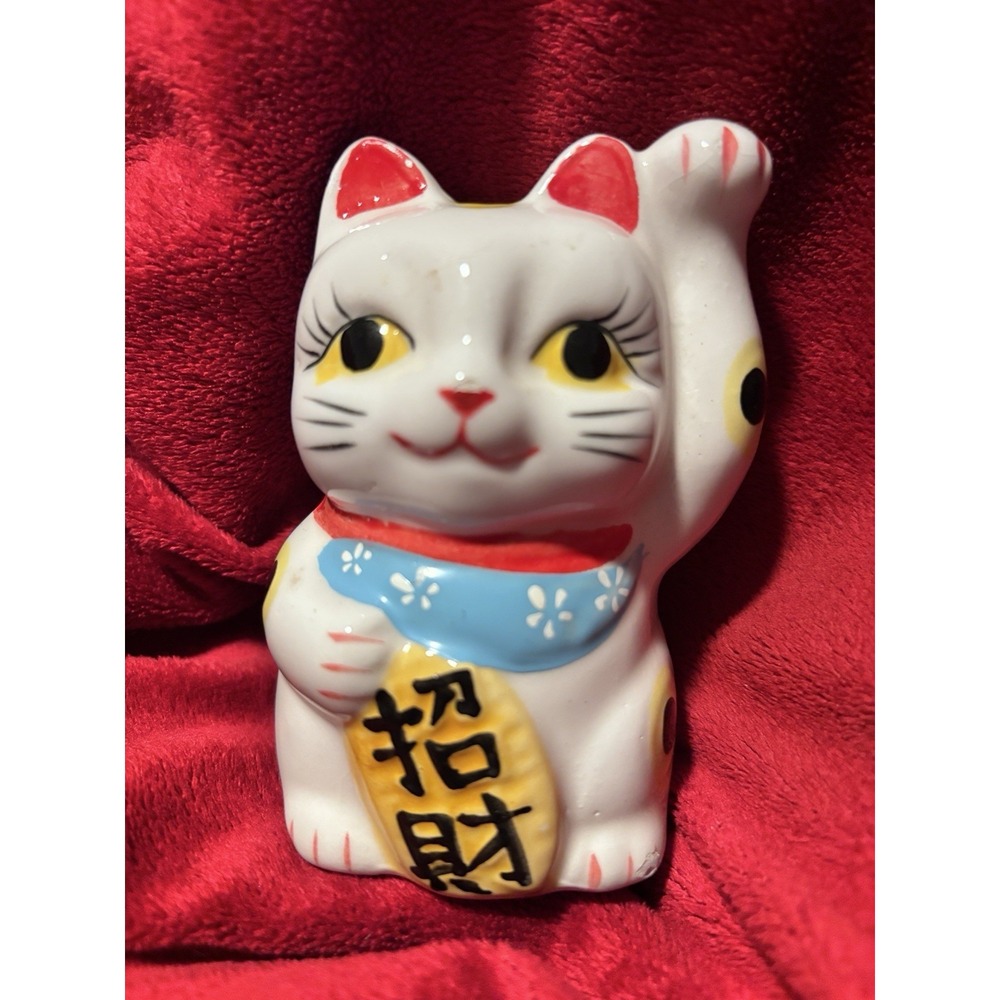 Maneki-Neko Lucky Cat Ceramic Bank  Holding Coin "Inviting Wealth" In Japanese